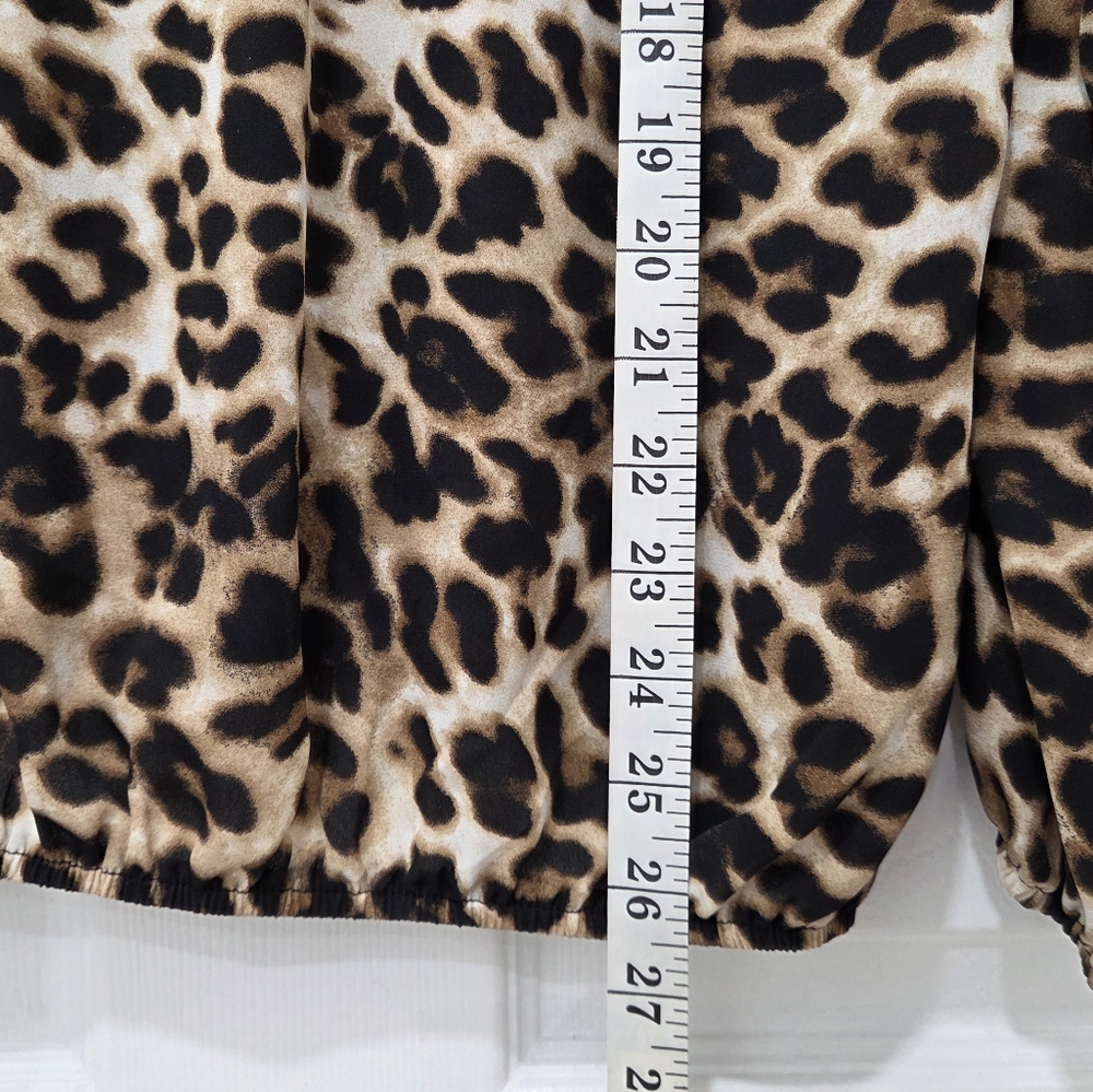 Soho Leopard Print Blouse Long Sleeve Sz M - Picture 10 of 11